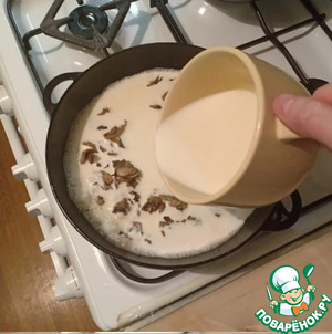 Котлеты в грибном соусе