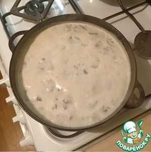 Котлеты в грибном соусе