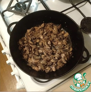 Котлеты в грибном соусе