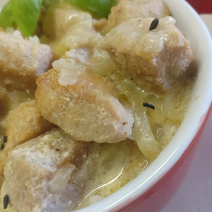 Мясо, тушеное со сметаной