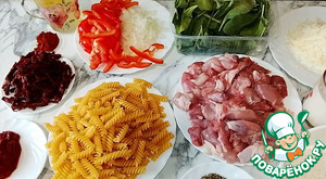 Паста с курицей по-тоскански