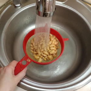 Свинина с фасолью и овощами