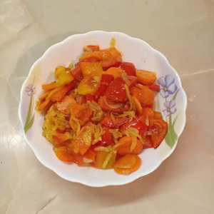 Свинина с фасолью и овощами